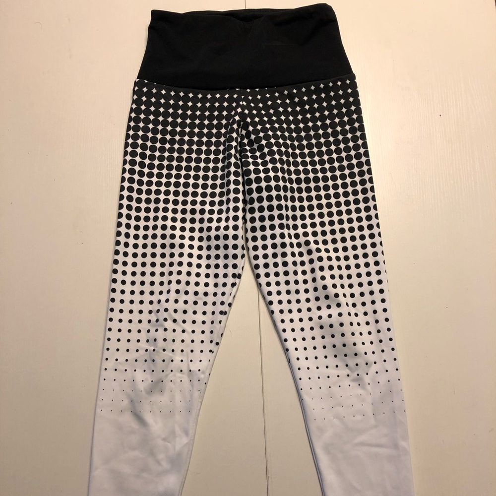 Pure Barre Onzie Flow Yoga Barre Leggings